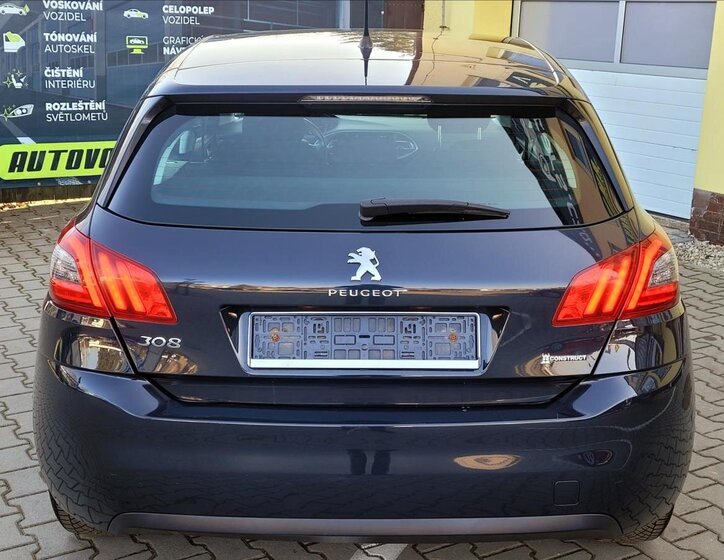 Peugeot 308 Hatchback 1,5 l 75 kw