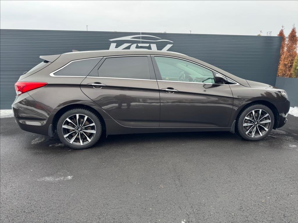 Hyundai i40 Kombi 1,7 l 104 kw