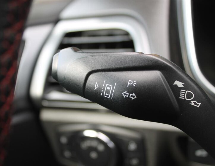 Ford Mondeo Kombi 2,0 l 132 kw