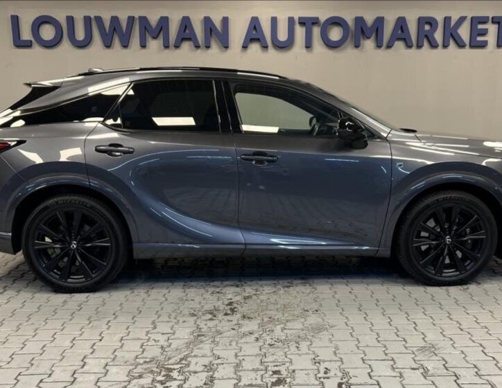 Lexus RX 500h SUV / Terénní 2,4 l 273 kw