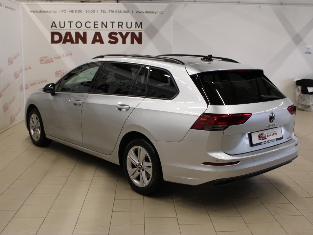 Volkswagen Golf Kombi 1,5 l 110 kw