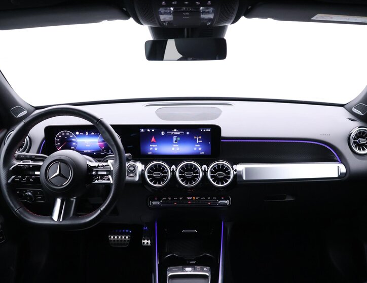 Mercedes-Benz GLB SUV / Terénní 2,0 l 110 kw