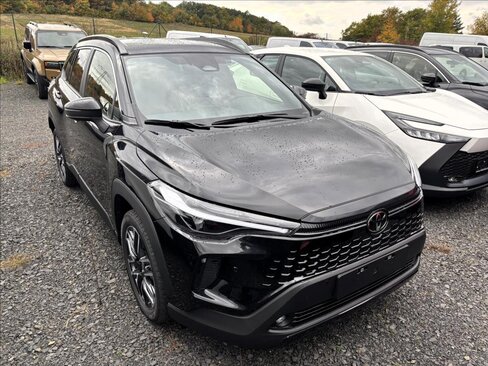Toyota Corolla Cross SUV 1,8 l 103 kw