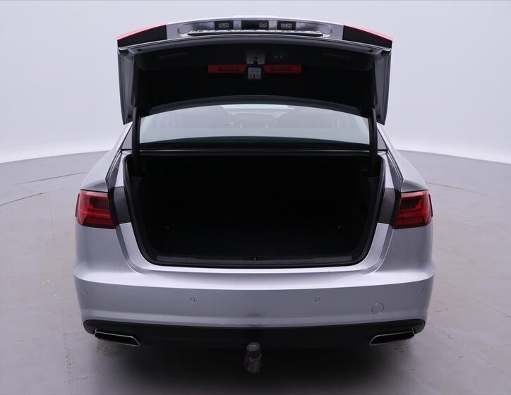 Audi A6 Sedan / Limuzína 3,0 l 235 kw