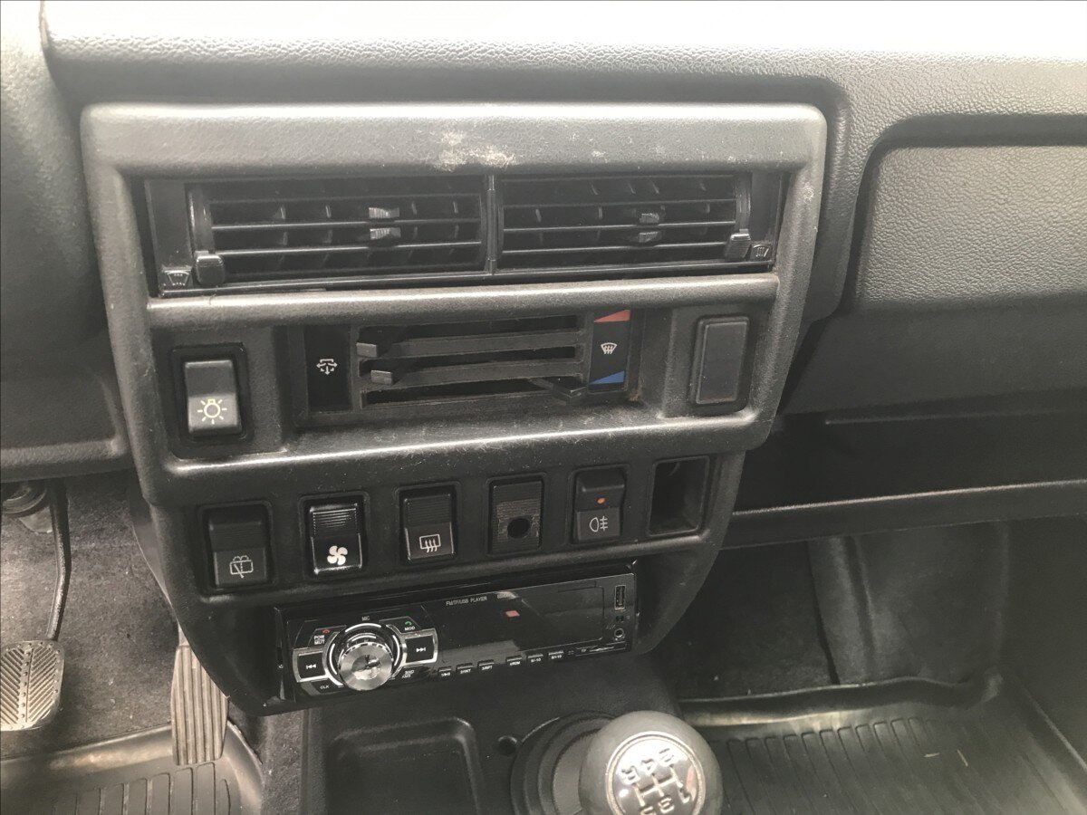 Lada Niva Ostatní 1,7 l 61 kw