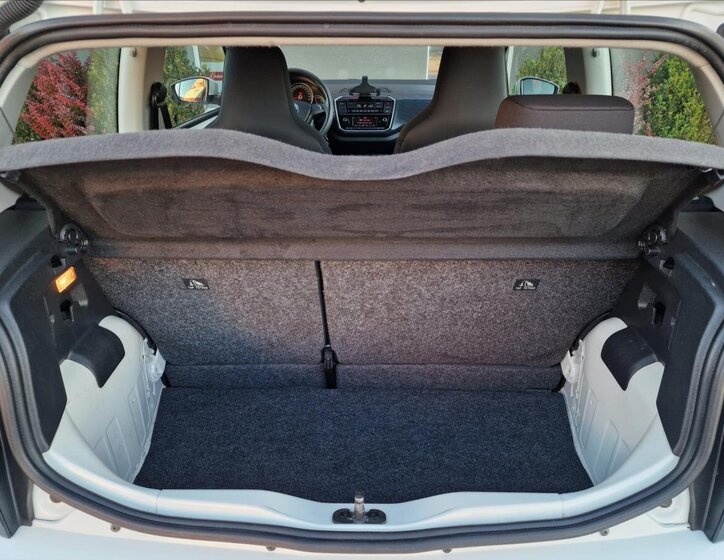 Volkswagen up! Hatchback 999,0 50 kw