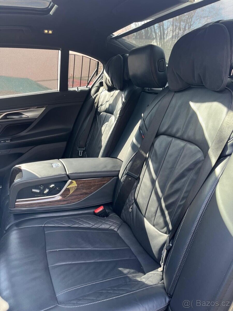 BMW Ostatní Sedan 0,0 294 kw