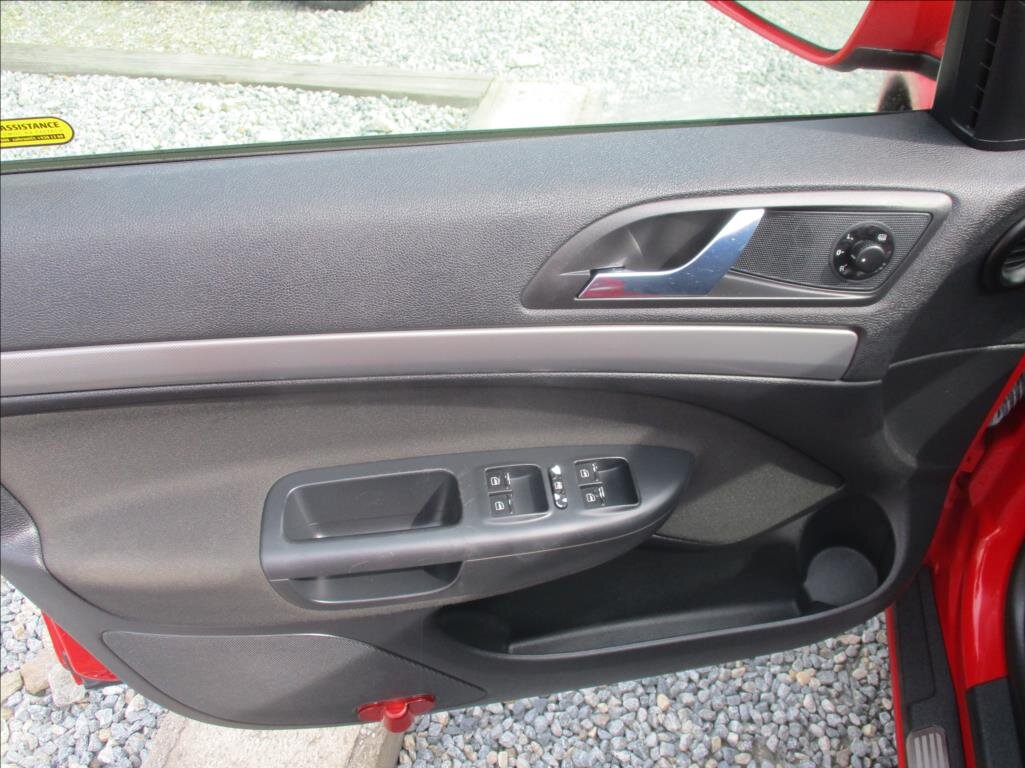 Škoda Octavia Sedan / Limuzína 1,6 l 75 kw