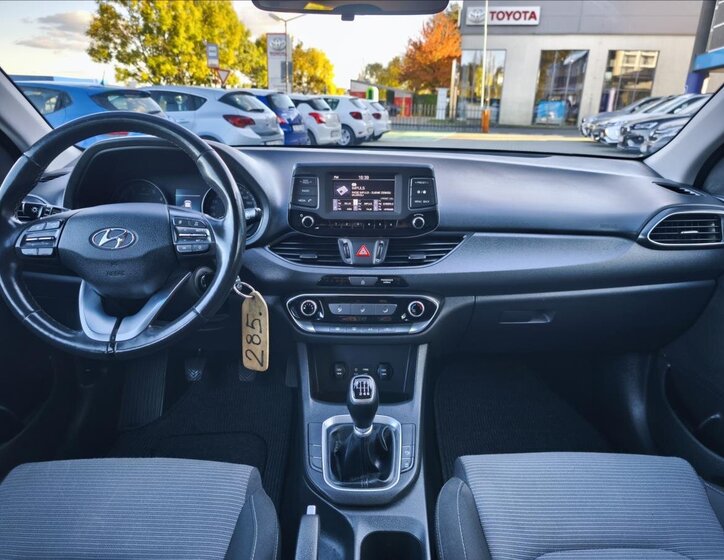 Hyundai i30 Kombi 998,0 88 kw