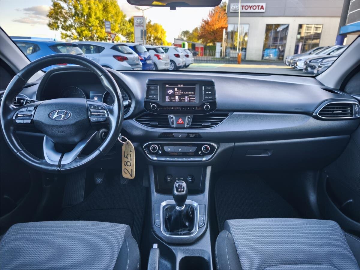 Hyundai i30 Kombi 998,0 88 kw