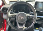 Toyota Yaris Cross 19