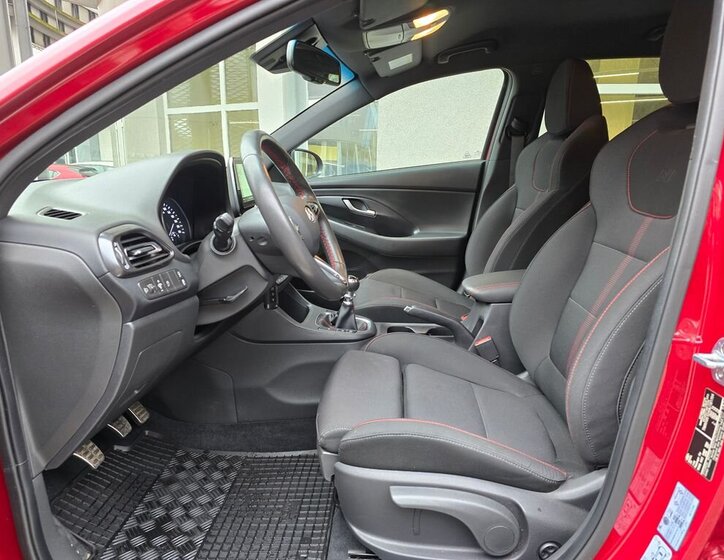 Hyundai i30 Hatchback 1,5 l 118 kw