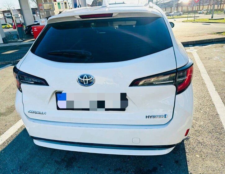 Toyota Corolla Kombi 0,0 90 kw