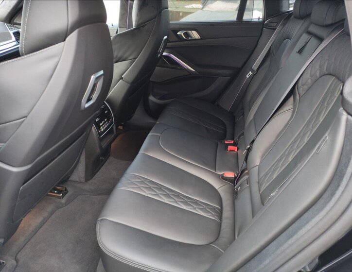 BMW X6 SUV 3,0 l 250 kw