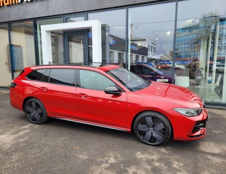 Volkswagen Passat Kombi 2,0 l 195 kw