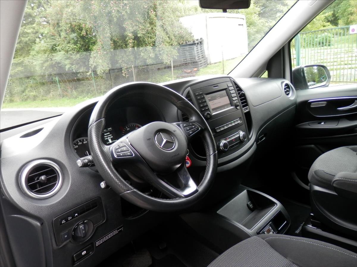 Mercedes-Benz Vito Kombi 2,1 l 140 kw