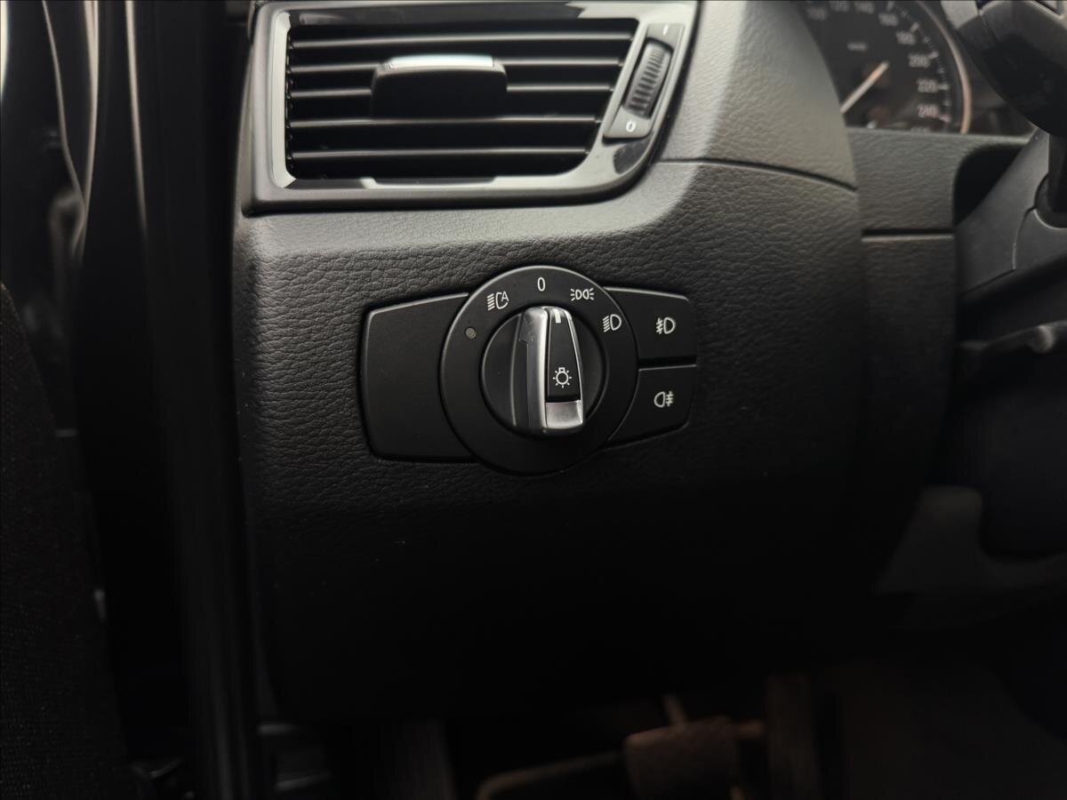 BMW X1 SUV / Terénní 2,0 l 105 kw