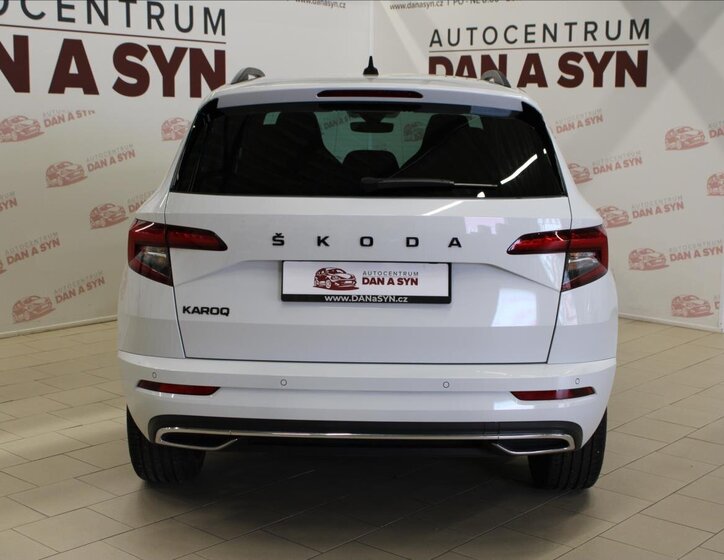 Škoda Karoq SUV / Terénní 1,5 l 110 kw