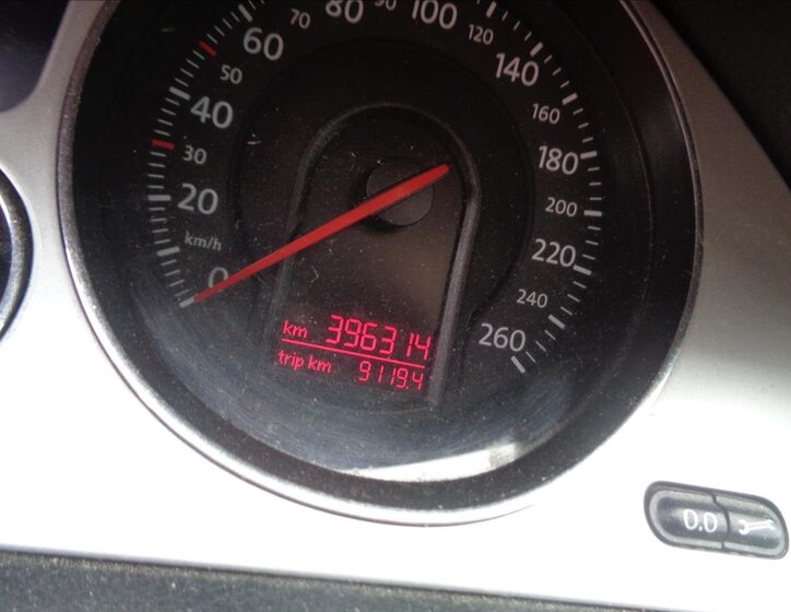 Volkswagen Passat Kombi 2,0 l 103 kw