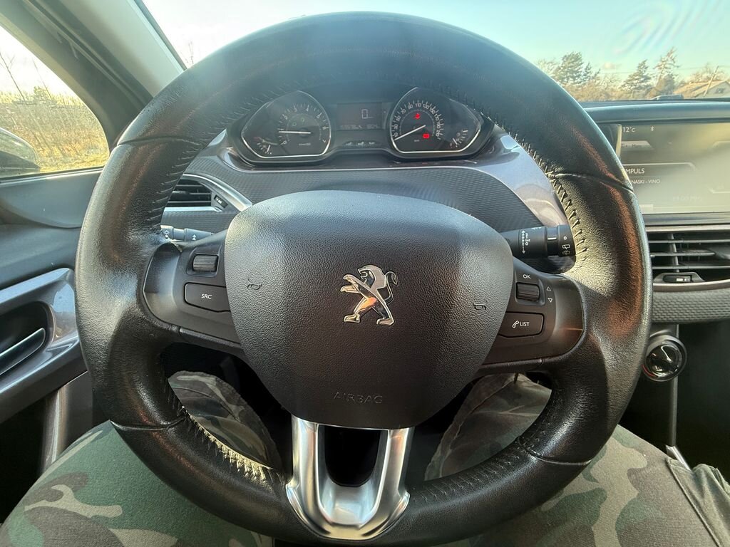 Peugeot 2008 Kombi 1,2 l 60 kw