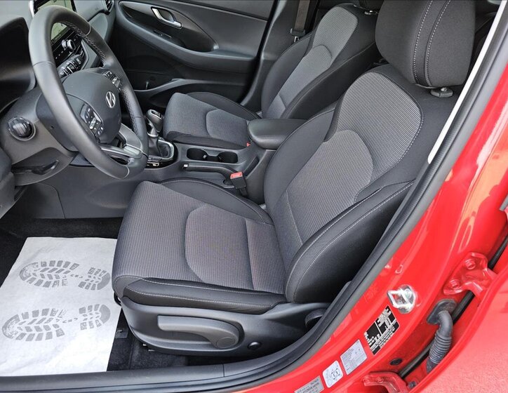 Hyundai i30 Kombi 1,5 l 71 kw