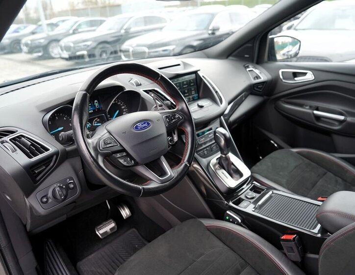 Ford Kuga SUV / Terénní 2,0 l 132 kw