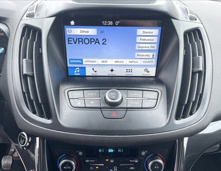 Ford Kuga SUV 1,5 l 110 kw