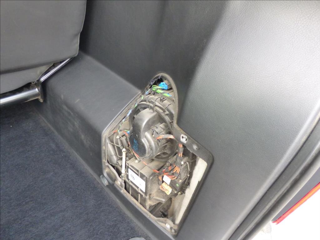 Volkswagen Caravelle MPV 2,0 l 110 kw