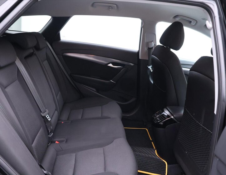 Hyundai i40 Kombi 1,7 l 104 kw