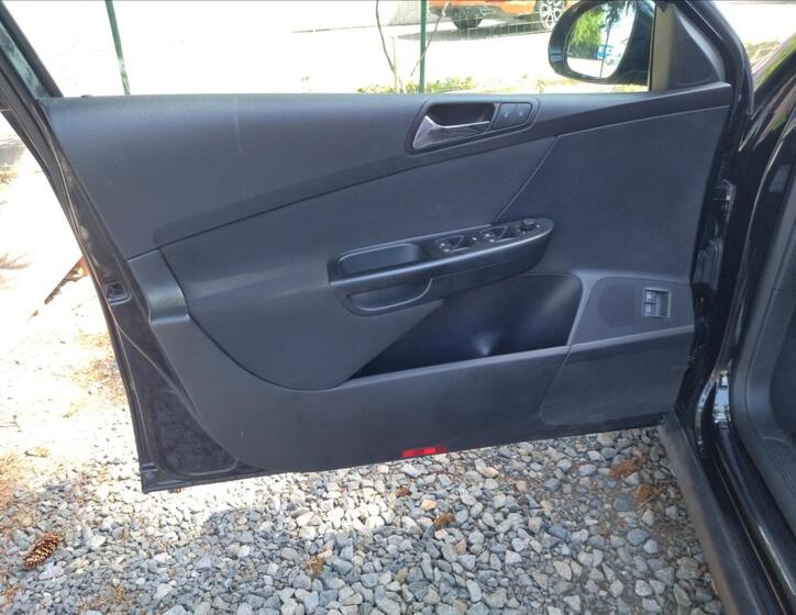 Volkswagen Passat 16