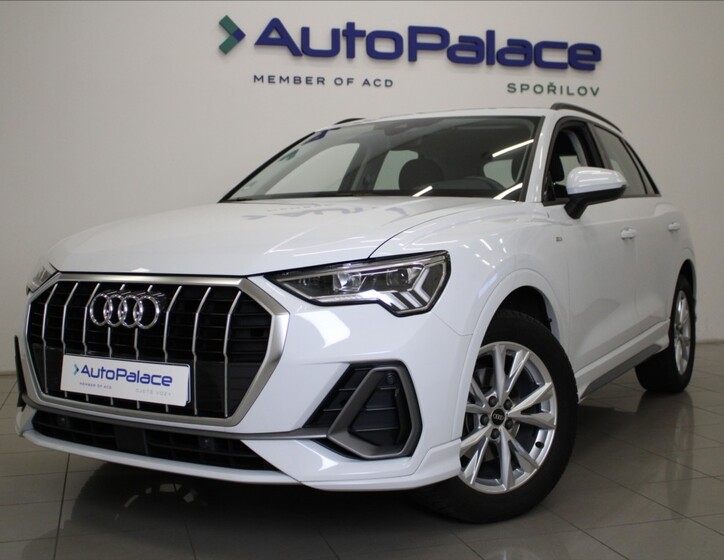 Audi Q3 1