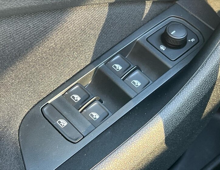 Škoda Scala Hatchback 999,0 85 kw