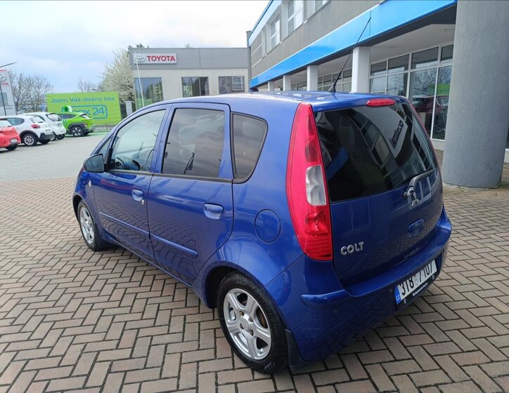 Mitsubishi Colt Hatchback 1,3 l 70 kw
