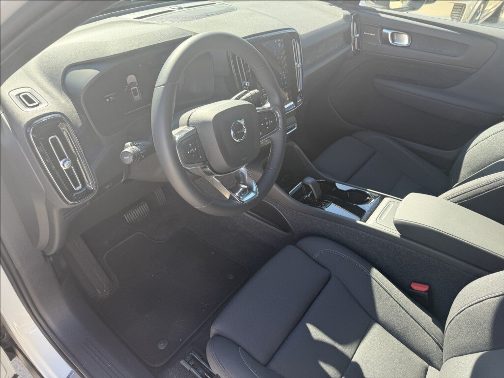 Volvo XC40 SUV / Terénní 0,0 185 kw