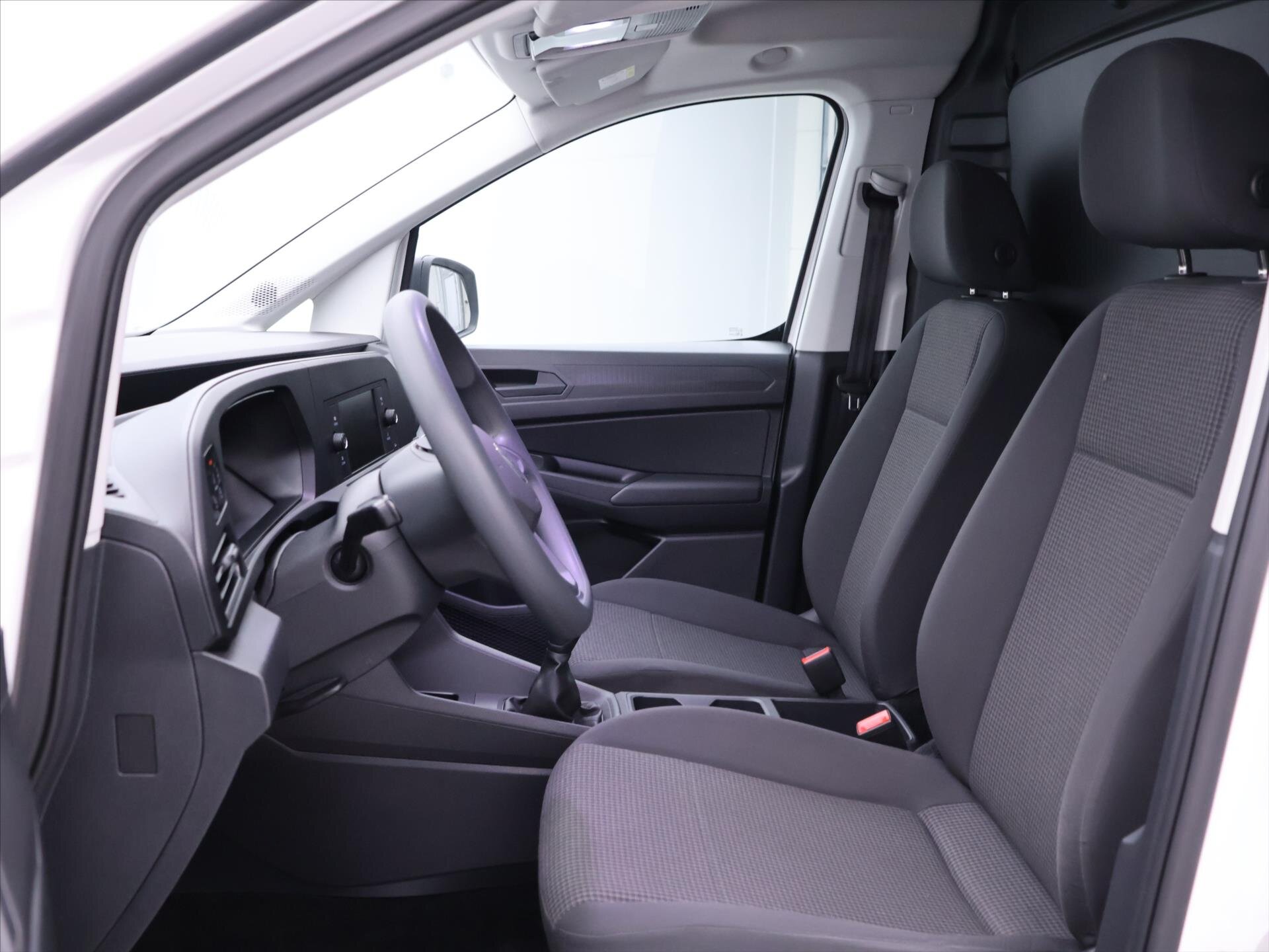 Volkswagen Caddy Skříň 2,0 l 75 kw