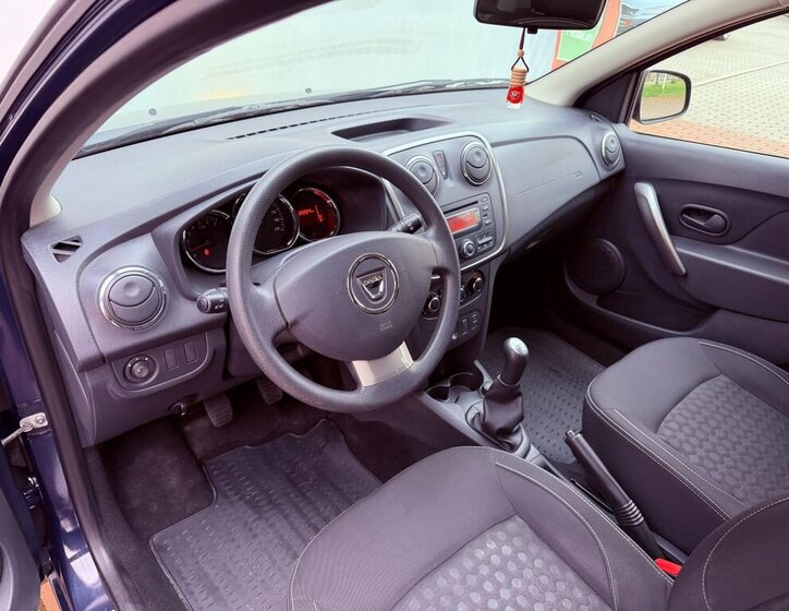 Dacia Sandero Hatchback 1,1 l 55 kw