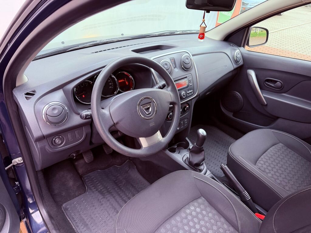 Dacia Sandero Hatchback 1,1 l 55 kw
