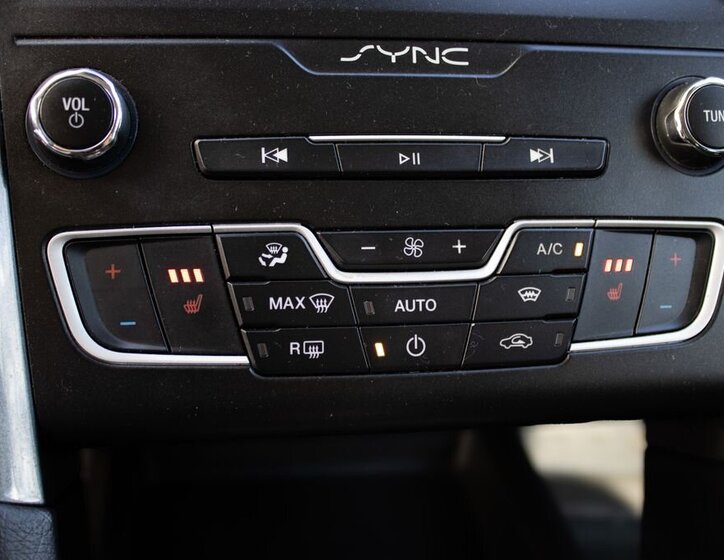 Ford Mondeo Kombi 2,0 l 110 kw