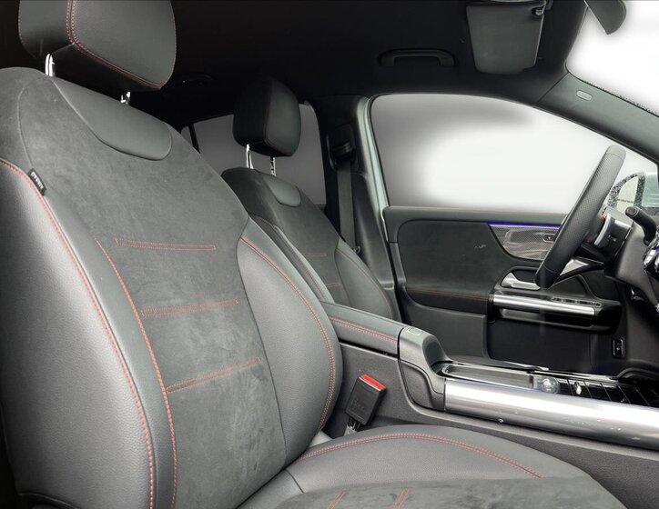 Mercedes-Benz GLA SUV 2,0 l 110 kw