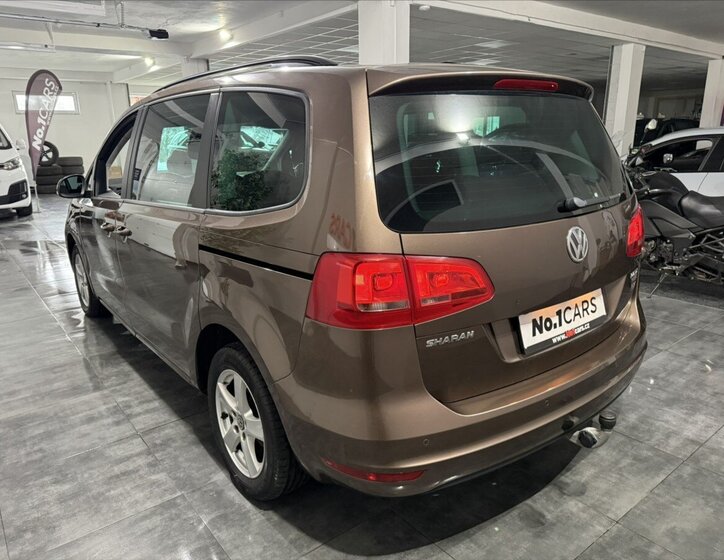 Volkswagen Sharan MPV 2,0 l 103 kw