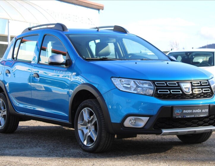 Dacia Sandero Hatchback 898,0 66 kw