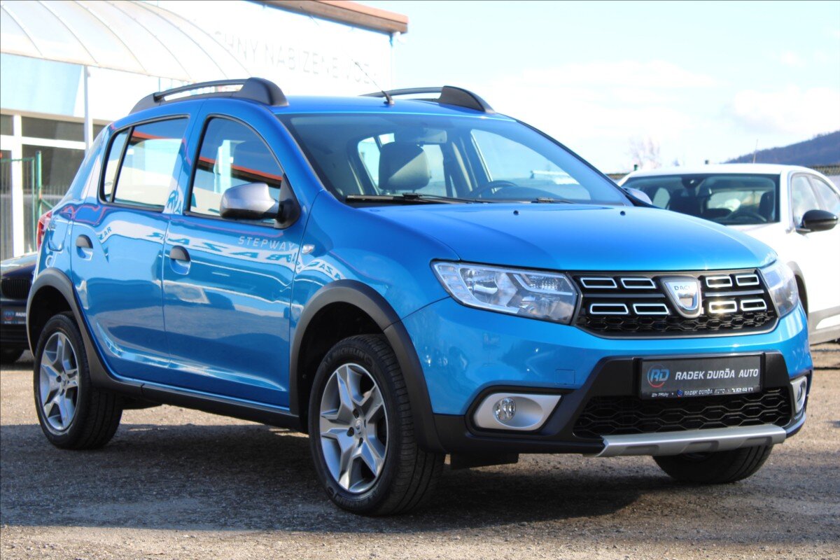 Dacia Sandero Hatchback 898,0 66 kw