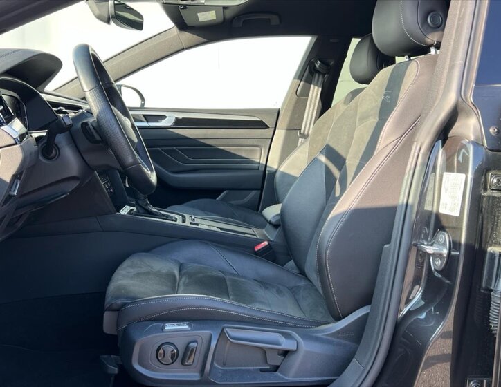 Volkswagen Arteon 11