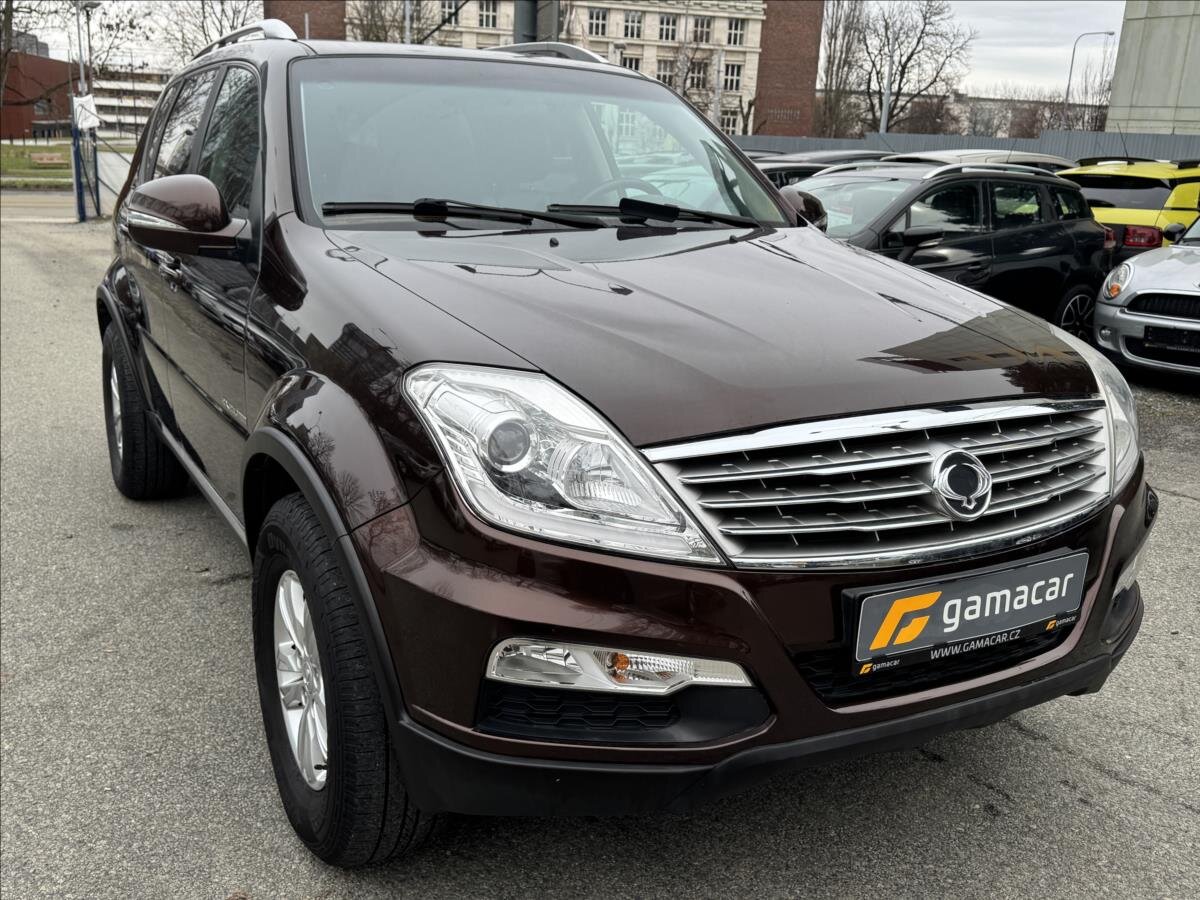 SsangYong Rexton SUV / Terénní 2,0 l 114 kw