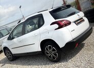 Peugeot 2008 SUV / Terénní 1,2 l 61 kw