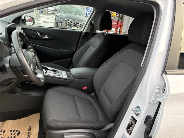 Hyundai Kona SUV / Terénní 0,0 150 kw