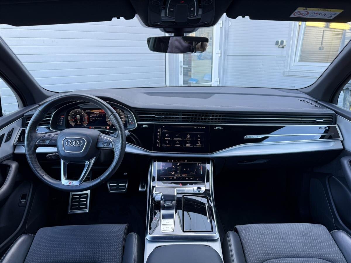 Audi Q7 SUV / Terénní 3,0 l 210 kw