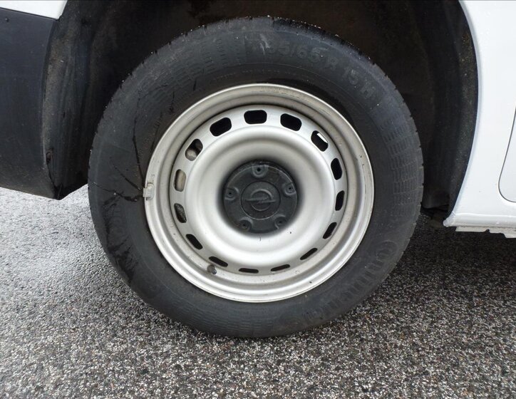 Opel Combo Ostatní 1,2 l 81 kw