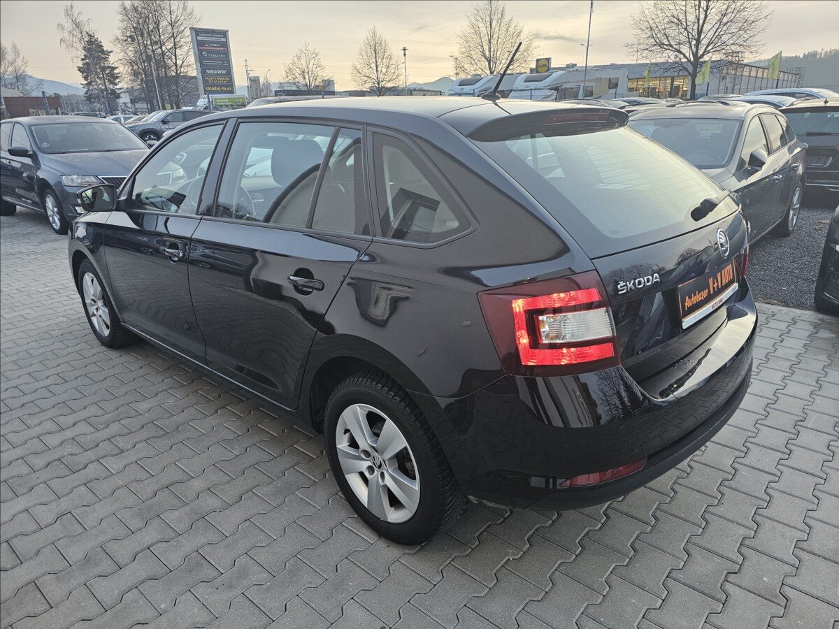 Škoda Rapid
