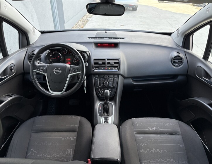 Opel Meriva 9